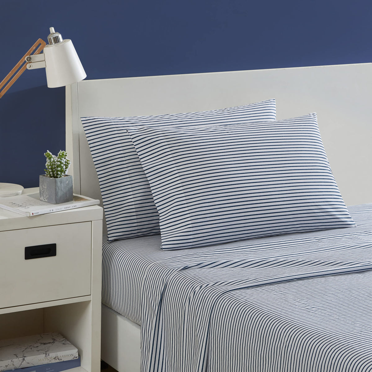 Nautica- Twin Sheet Set, cotton Percale Bedding Set, crisp  cool, Lightweight  Breathable (Harmead Navy, Twin)