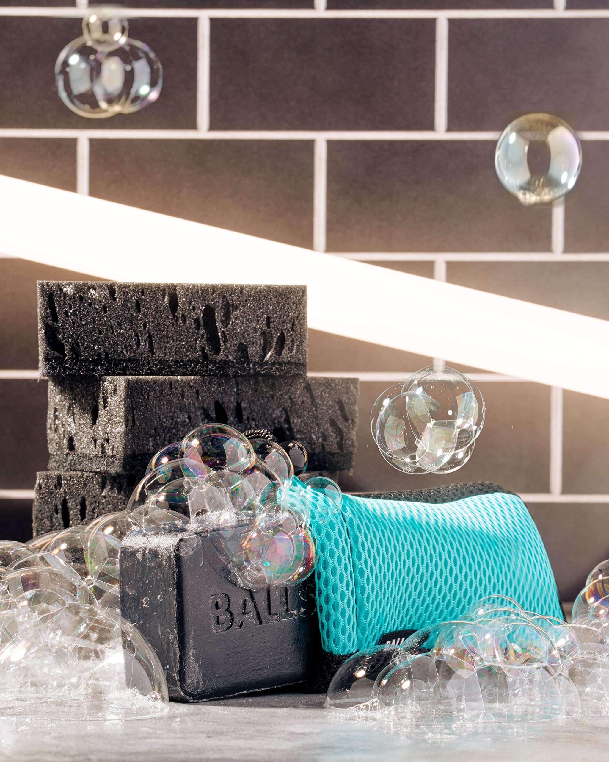 Ballsy Sud Sack Soap Pouch, Exfoliating Sponge For Baths And Showers