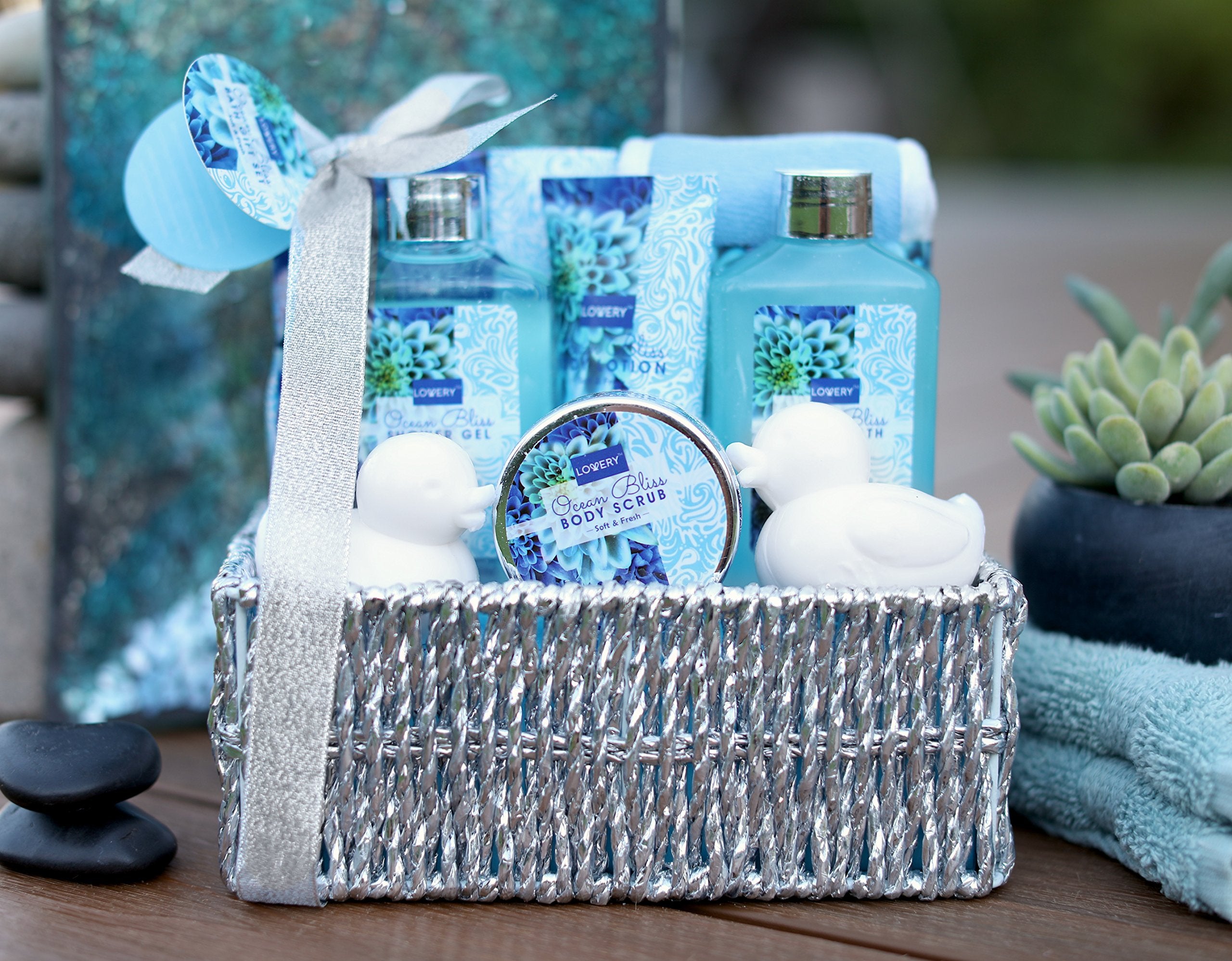 Mothers Day Home Spa Gift Basket In Heavenly Ocean Bliss Scent - 9Pc Bath & Body Set - Shower Gel, Bubble Bath, Bath Salt, Body