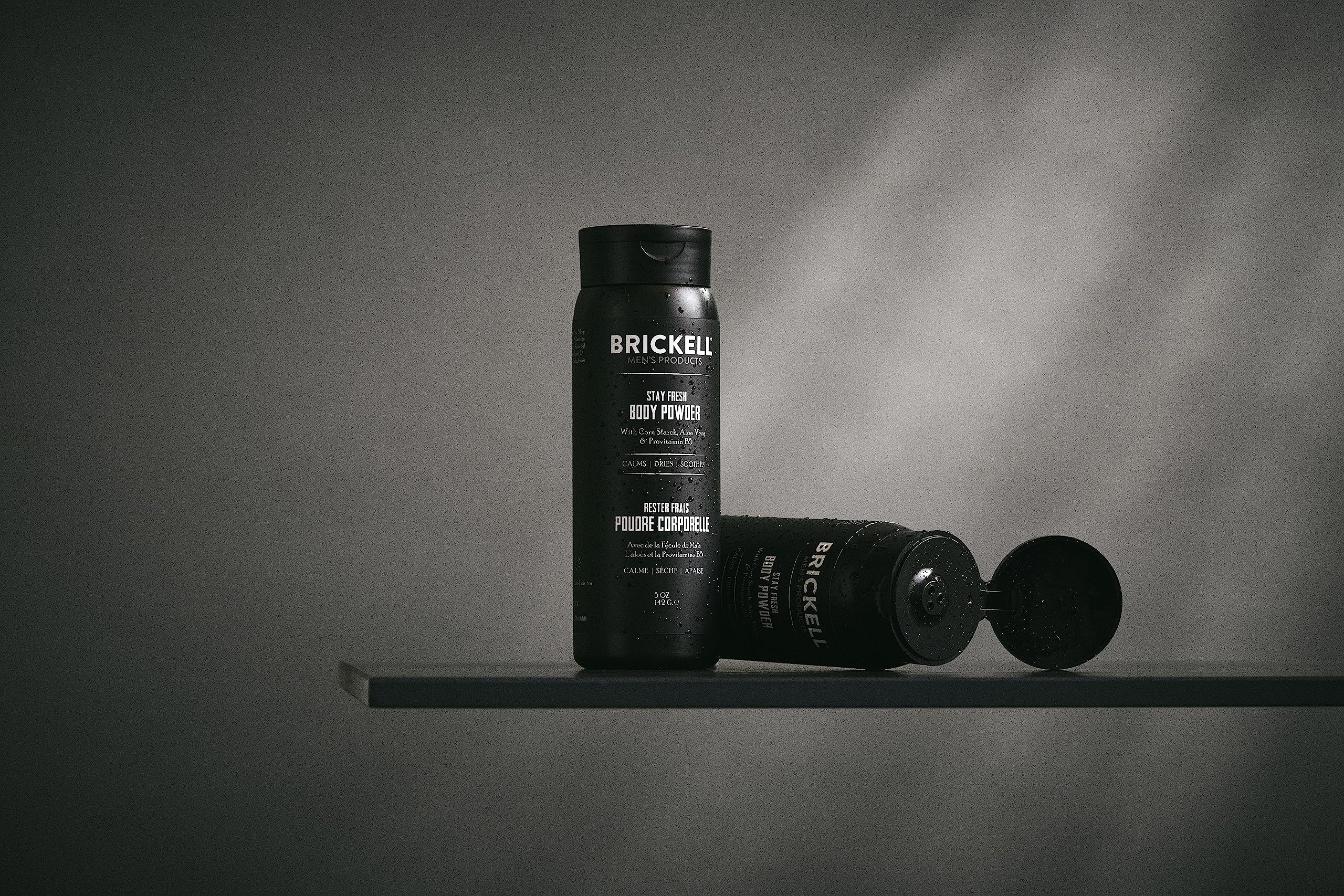 Brickell Men'S Products Stay Fresh Body Powder For Men, Natural And Organic Talc-Free, Absorbs Sweat, Keeps Skin Dry, Scented, 5