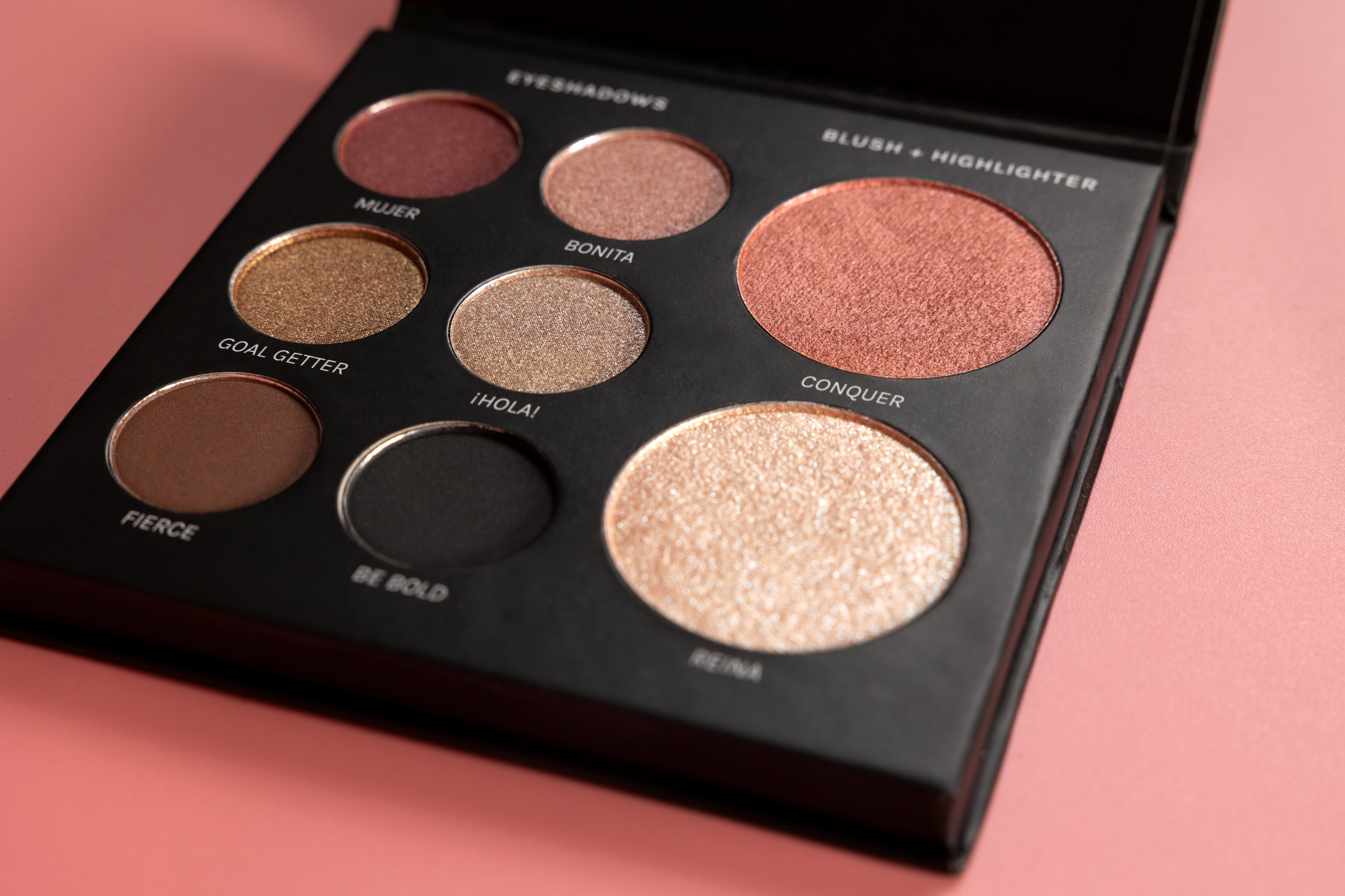 "GET IT CHICA" Palette (Blush, Highlighter & 6 Eyeshadows)